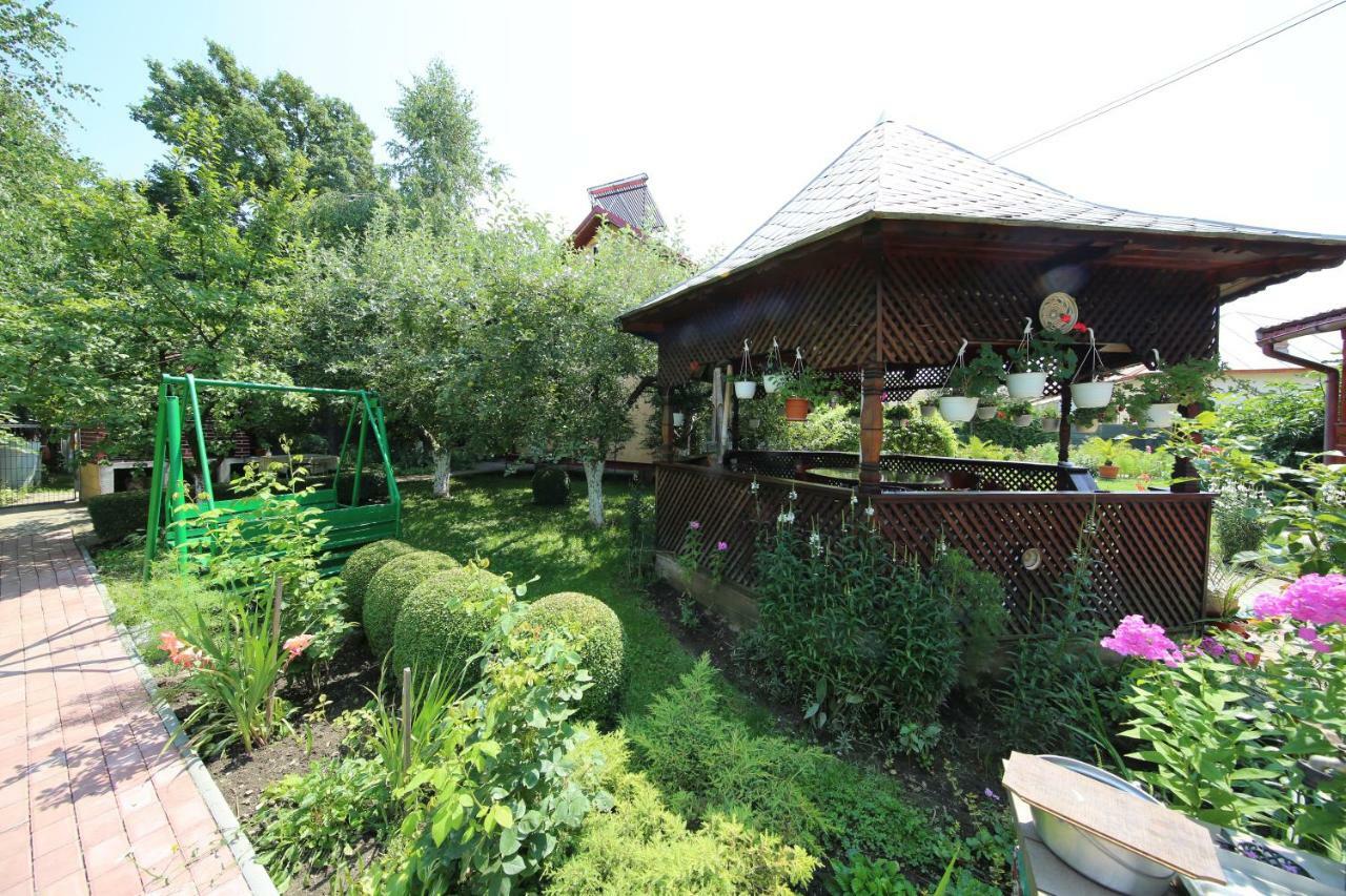 Pensiunea Criveanu Horezu Exterior photo
